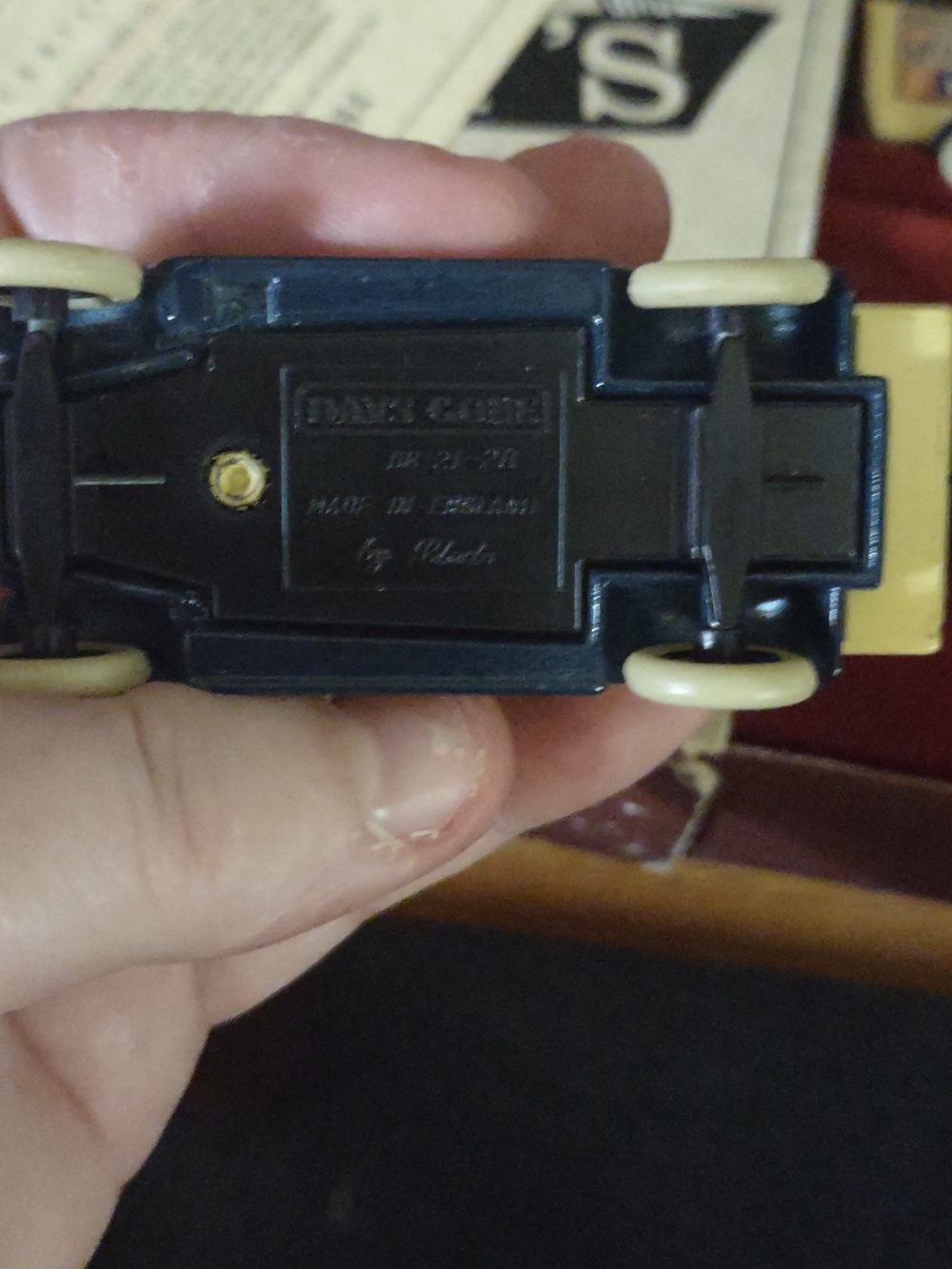 Bryant & May's Special Limited Edition  Die-Cast Metal Models Made In England - Picture 9 of 9